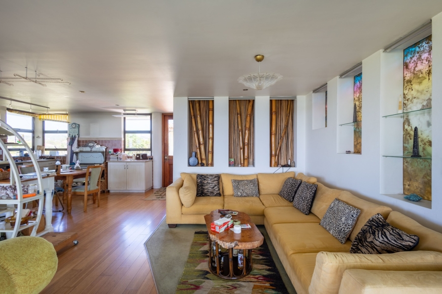 4 Bedroom Property for Sale in Whale Rock Western Cape